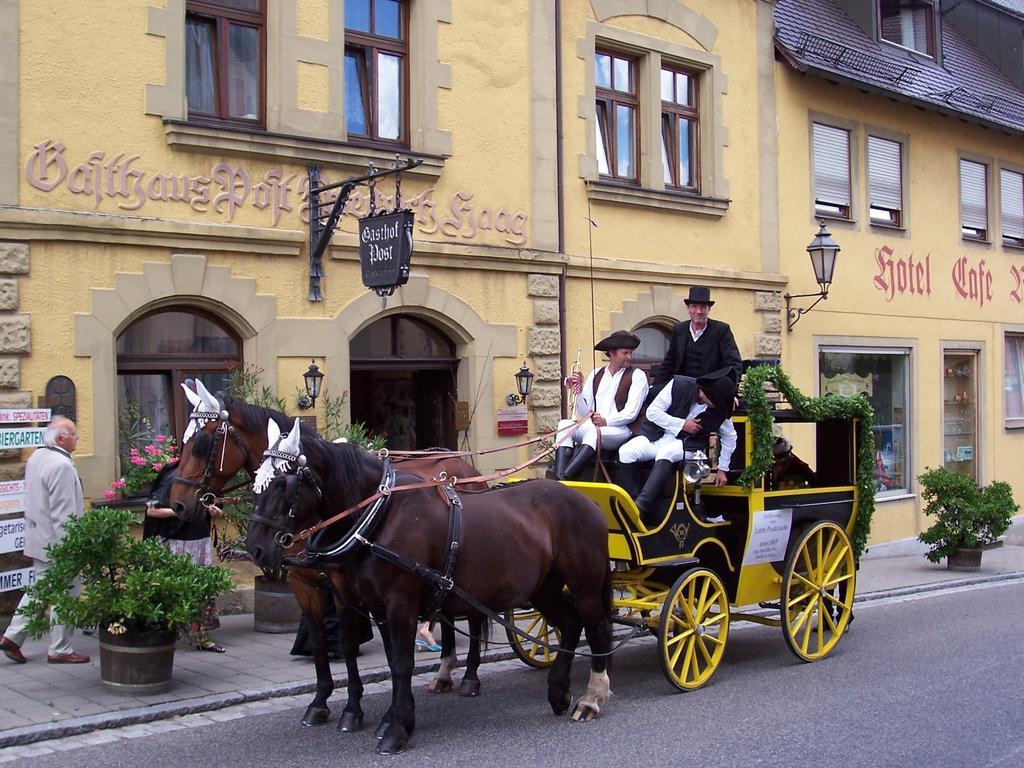 Hotel-Gasthof Die Post Brennerei Frankenhoehe Schillingsfürst المظهر الخارجي الصورة